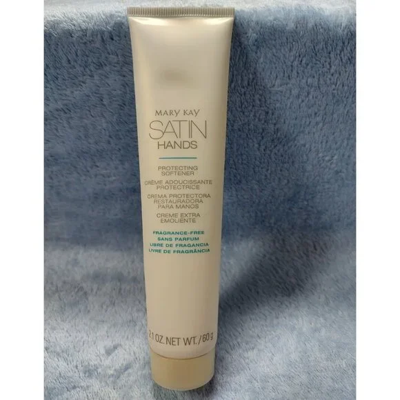 Blissful Pomegranate Satin Hands Pampering Set - Picture 7 of 7